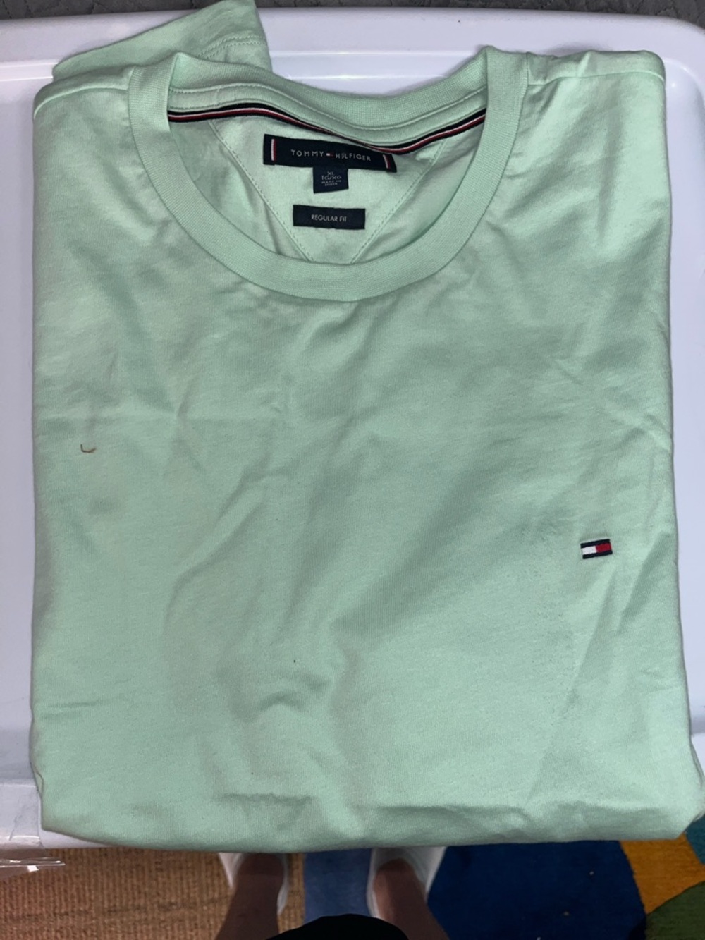 Tommy Hilfiger Men’s Mint green Crew Neck T-Shirt extra large new with no tax